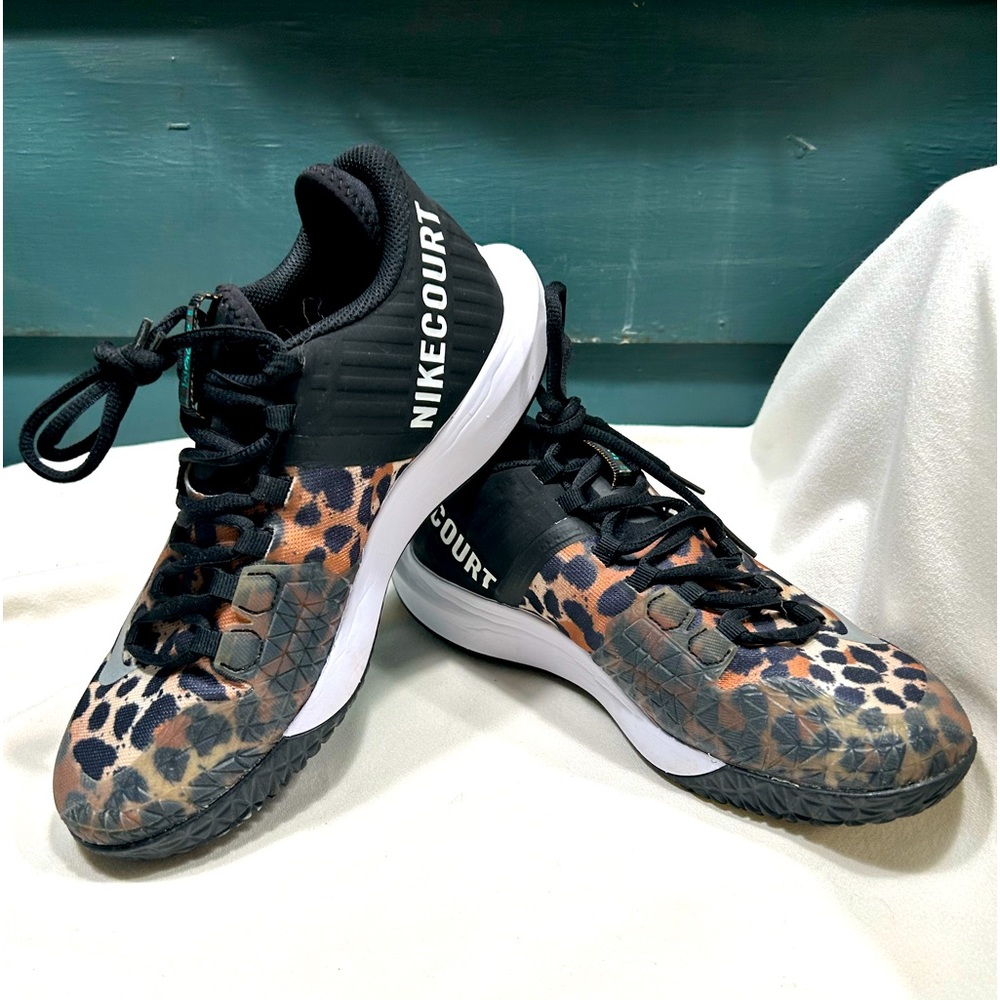 Women’s Nike Court Air Zoom Zero Tennis Shoes, Cheetah Print, 7.5